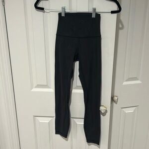 !! Lululemon Reflective logo align leggings size: 0 !!